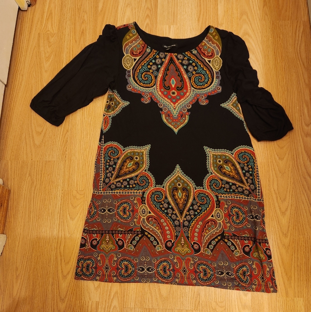 70s style dress with 3 quarter length sleeves